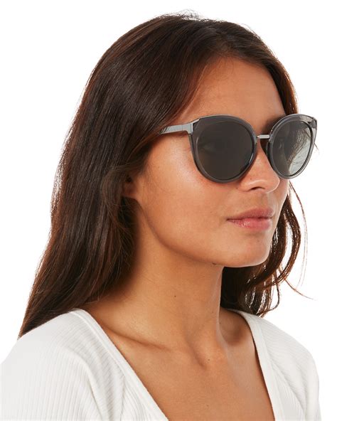 most popular women's oakley sunglasses.